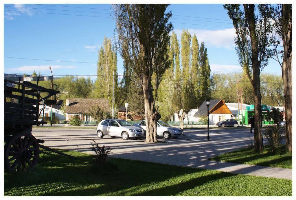 El Puente Aparts- Departamentos Independientes El Calafate Bagian luar foto