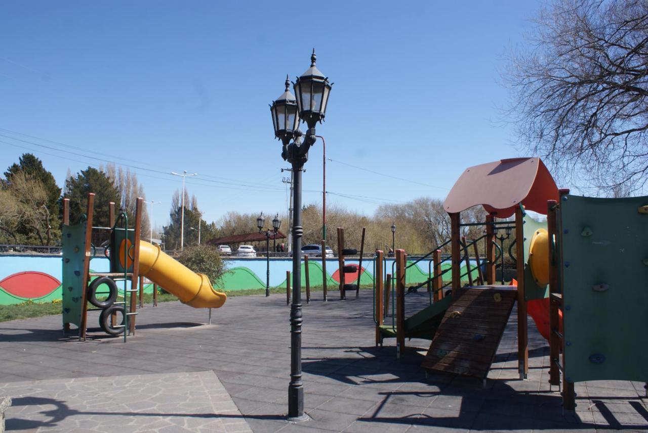 El Puente Aparts- Departamentos Independientes El Calafate Bagian luar foto